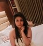 Simmy Escorts Service - puta in Hyderabad Photo 1 of 1