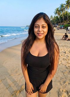 Simmy Here for Real Meet & Cam - escort in Bangalore Photo 6 of 6