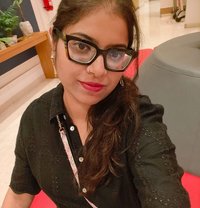 Simmy - escort in Chennai