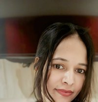 Simmy - escort in Mumbai