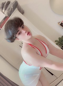 Simo - Acompañantes masculino in Riyadh Photo 2 of 19