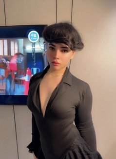 Simo - Acompañantes masculino in Riyadh Photo 12 of 19