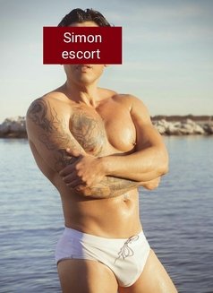 Simon - Male escort in Ibiza Photo 2 of 4