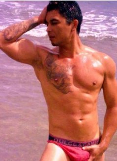Simon - Male escort in Marbella Photo 5 of 5