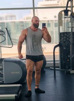Simon Dxb - Male escort in Dubai Photo 1 of 5
