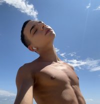 Simon - Male escort in Phuket