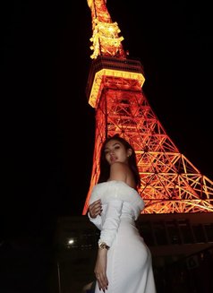 Simone - escort in Tokyo Photo 4 of 7