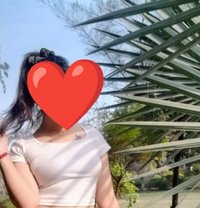 Simpi Meet & Cam - escort in Kochi