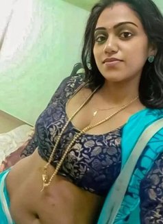 Simple Kavy(wab Cam & Meet)🥂independent - puta in Hyderabad Photo 1 of 3