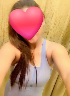 Simran 36 Yrs Model and Anchor at Your S - escort in Mumbai Photo 10 of 12