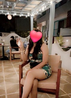 Simran 36 Yrs Model and Anchor at Your S - escort in Mumbai Photo 2 of 12