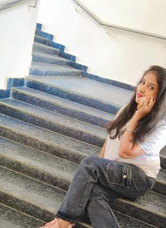 Simran Call Girl Genuine Service - puta in Gurgaon Photo 4 of 4