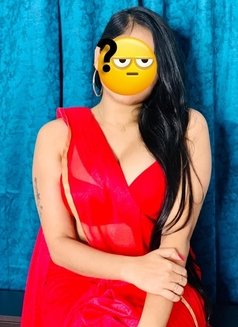 ꧁༒SIMRAN⚜️Cam & Real Meet⚜️༒꧂, escort - escort in Hyderabad Photo 5 of 5