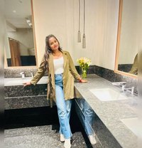 Simran ꧁ Cam & real meet ꧂ - escort in Mumbai