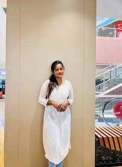 Simran ꧁ Cam & real meet ꧂ - puta in Mumbai Photo 5 of 5