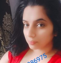 ꧁🦋🦋 SIMRAN CAM & REAL SESSION 🦋🦋꧂, e - escort in Bangalore Photo 1 of 4