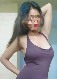 ꧁🦋🦋 SIMRAN CAM & REAL SESSION 🦋🦋꧂, e - escort in Hyderabad Photo 3 of 5