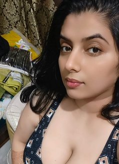 ꧁༒SIMRAN CAM & REAL SESSION༒꧂,, escort,, - puta in Chennai Photo 1 of 3