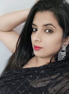 ꧁༒SIMRAN CAM & REAL SESSION༒꧂,, escort,, - escort in Hyderabad Photo 5 of 5