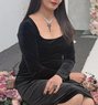 Simran - escort in Sharjah Photo 2 of 7