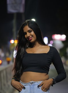 Simran - Transsexual escort in Coimbatore Photo 5 of 5