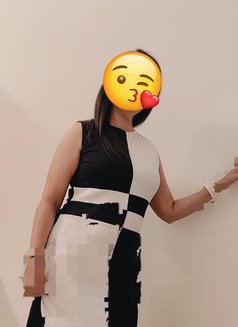 🥂 Simran here direct meet and cam 🥂 - escort in Bangalore Photo 2 of 3