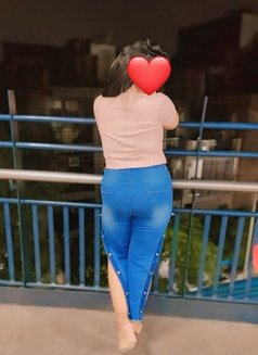 Simran Incall/Outcall available - escort in Gurgaon Photo 11 of 12