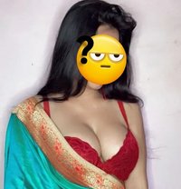 Simran Independent - puta in Hyderabad