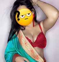 Simran Independent - puta in Hyderabad