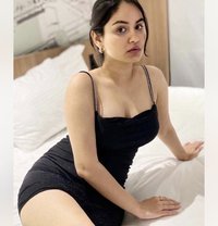 Simran independent girl - puta in Hyderabad
