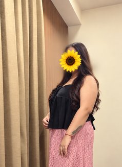 Simran Independent Girl - escort in Noida Photo 2 of 4