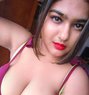 Simran Independent Girl With Place & Cam - puta in New Delhi Photo 2 of 4
