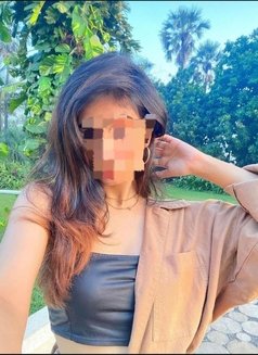 Simran Independent - escort in Mumbai Photo 1 of 5