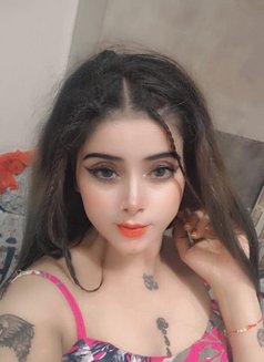 Simran - puta in Candolim, Goa Photo 2 of 4