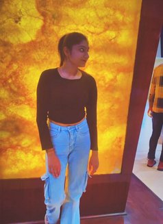 Simran - escort in Chandigarh Photo 2 of 5