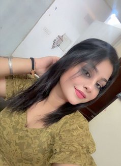 Cam show - escort in New Delhi Photo 1 of 4