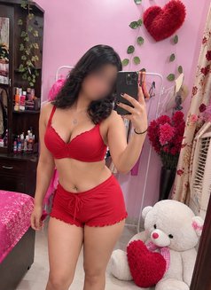Cam show - escort in New Delhi Photo 3 of 4