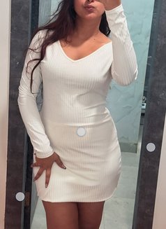 Simran - escort in Chennai Photo 6 of 6