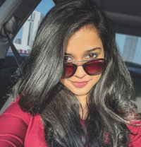 Janvi (Indian🇮🇳) - escort in Dubai Photo 2 of 8