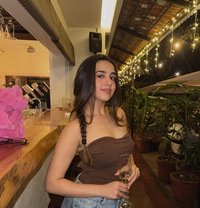 Simran kapoor🦋 - escort in Dubai