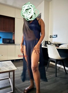 Simran - escort in Hyderabad Photo 2 of 3