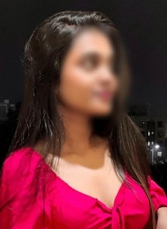 Simran ꧁ Cam & real meet ꧂ - escort in Mumbai Photo 1 of 2