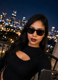 Simran - escort in Mumbai Photo 6 of 6
