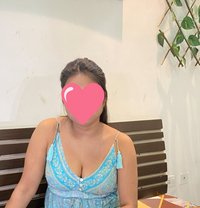 Priya - escort in Noida