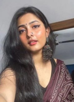 Simran - escort in Pune Photo 4 of 4