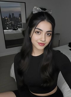 Simran - escort in Pune Photo 3 of 3