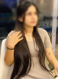 Simran - escort in Pune Photo 5 of 5