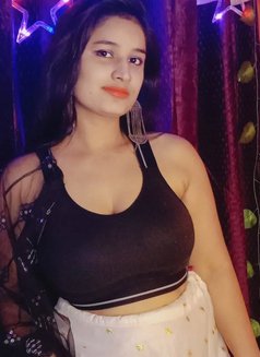 Simran - escort in Surat Photo 1 of 2