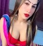 Simran - Transsexual escort in New Delhi Photo 16 of 22