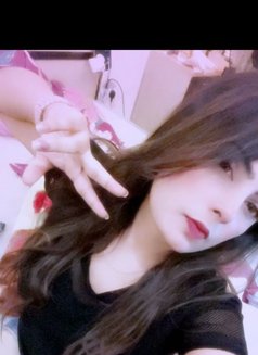Simran Indian new model - escort in Dubai Photo 2 of 7